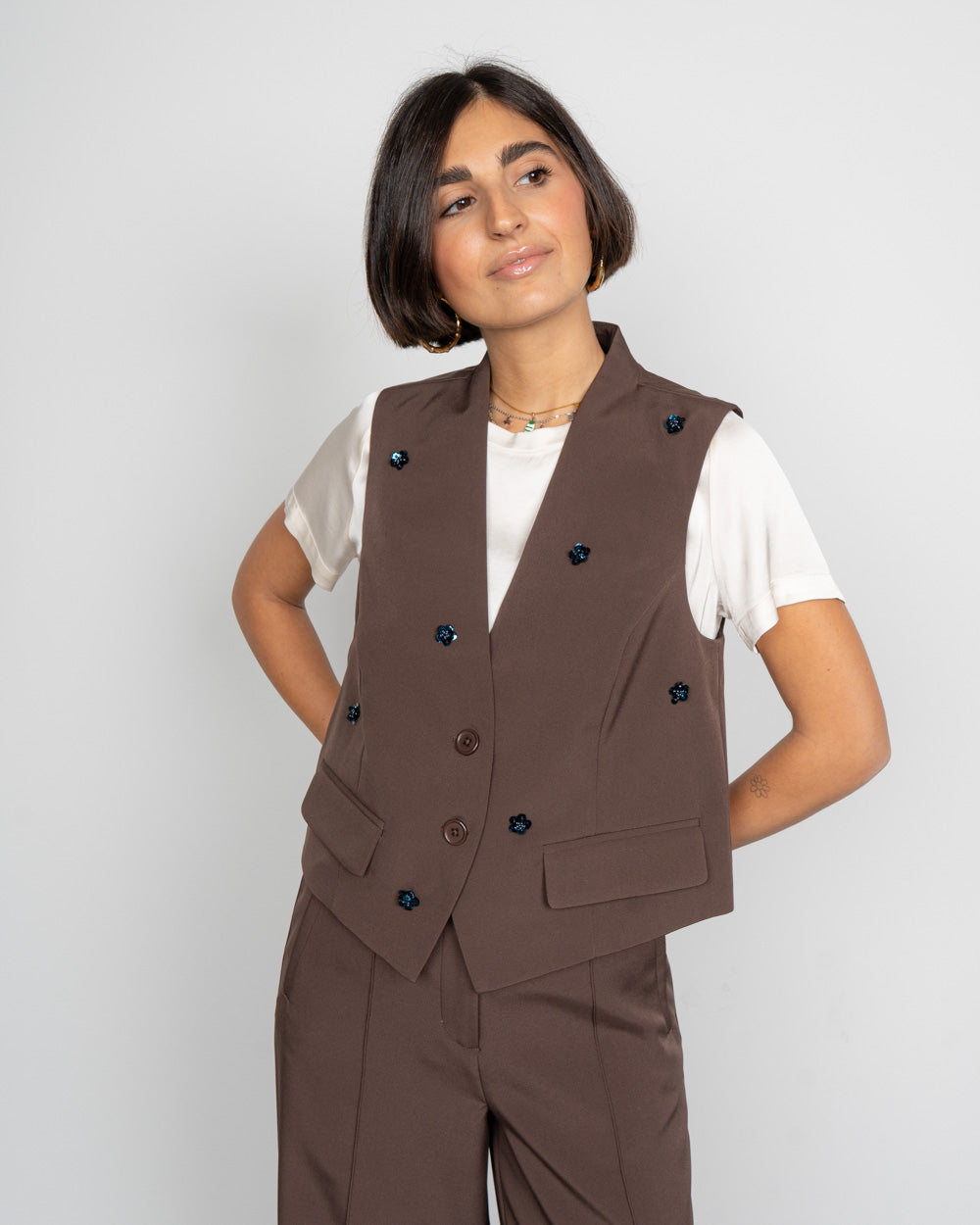 GILET MINNI MARRONE