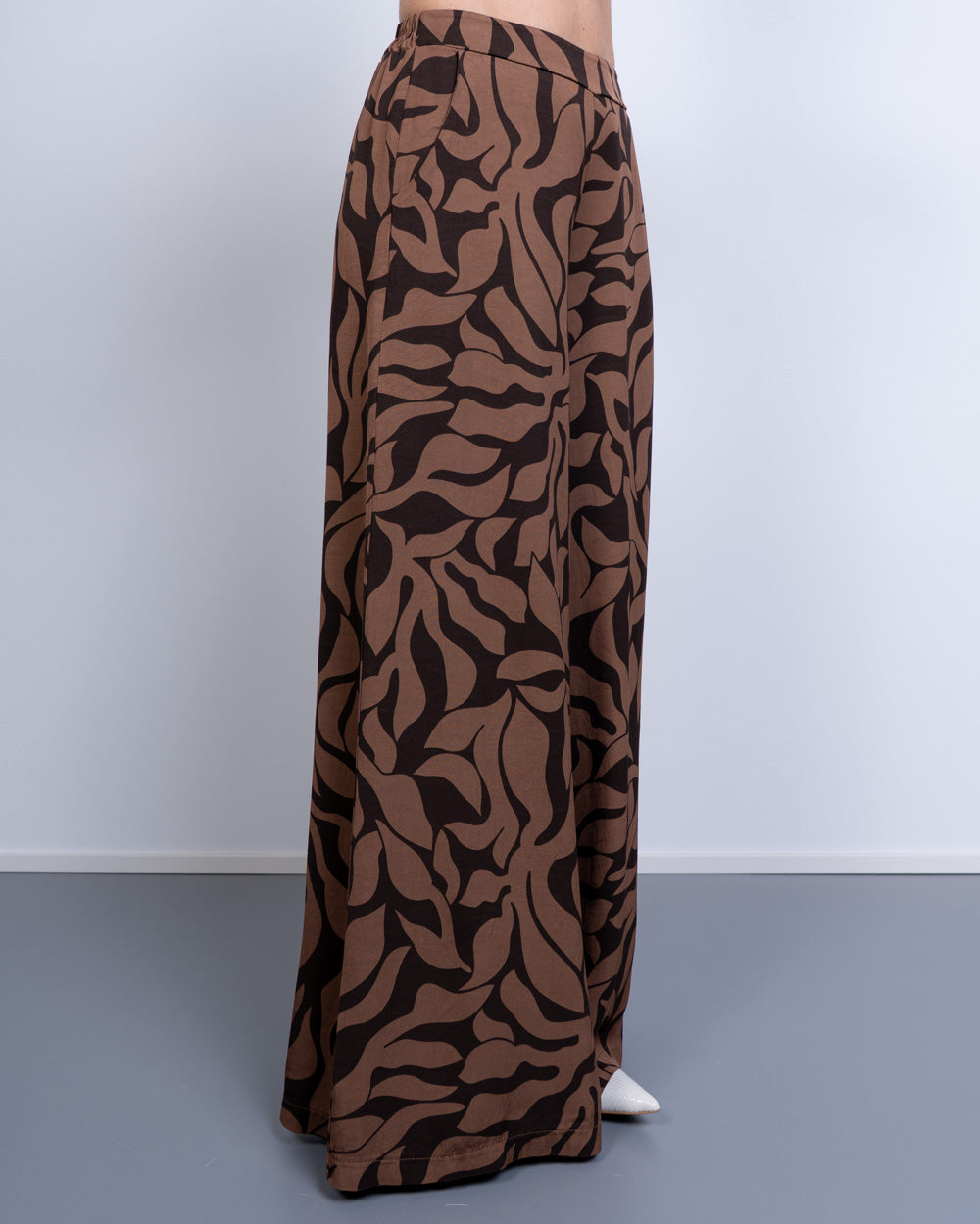 PANTALONE EMMA MANDORLA