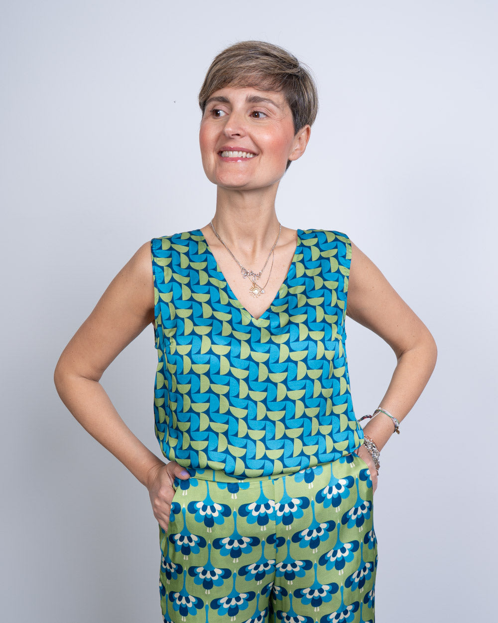TOP GRETA GEO BLU