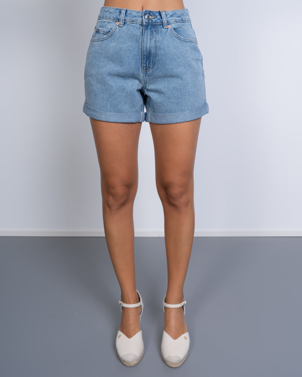 SHORT ZURI BLU CHIARO