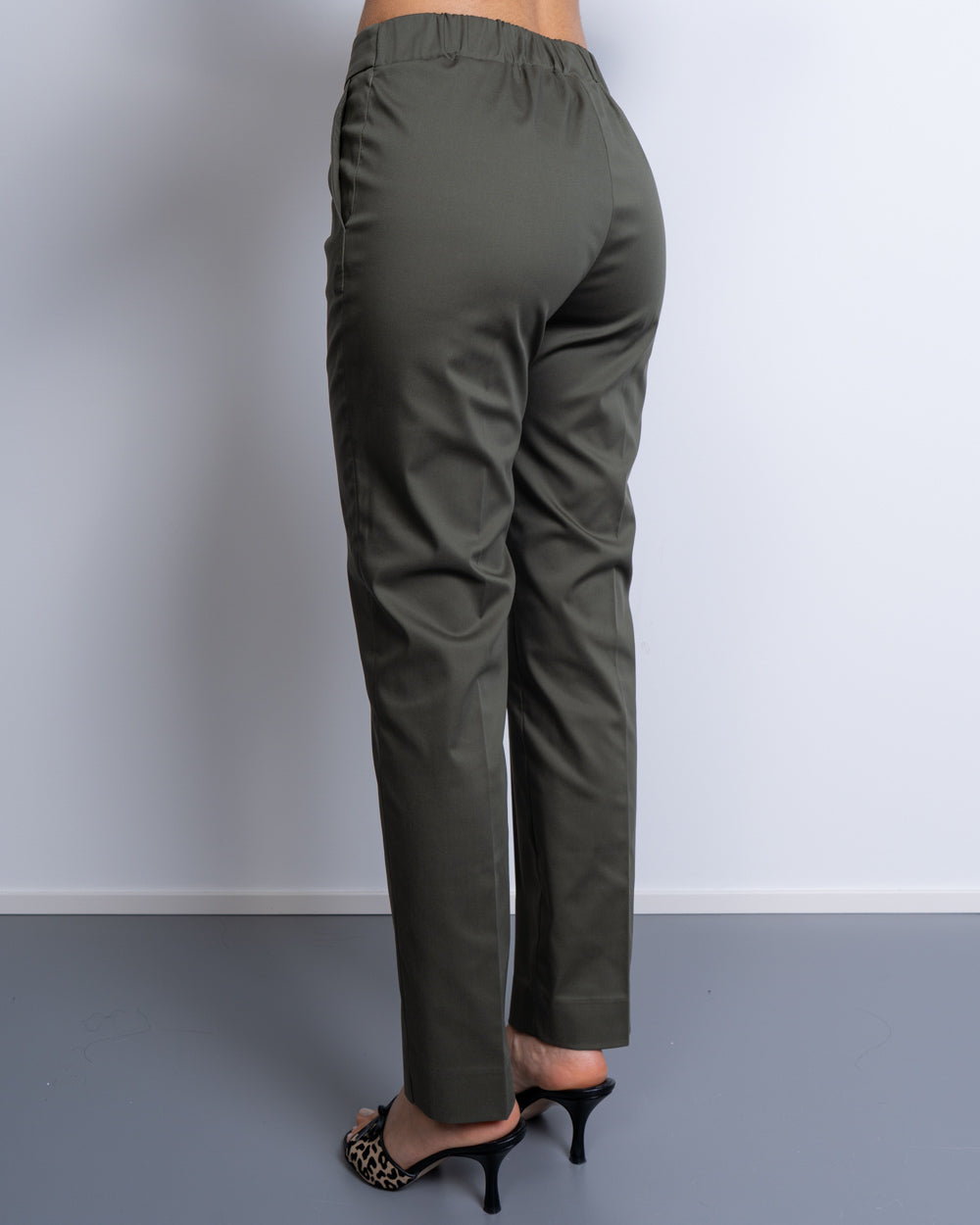 PANTALONE CLIO VERDE