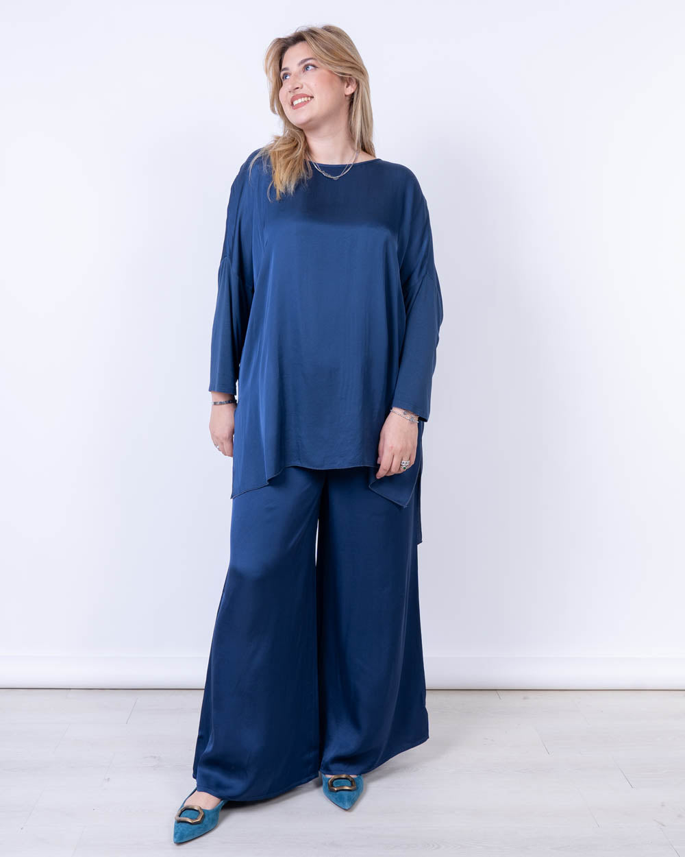 BLUSA MANDORLO BLU
