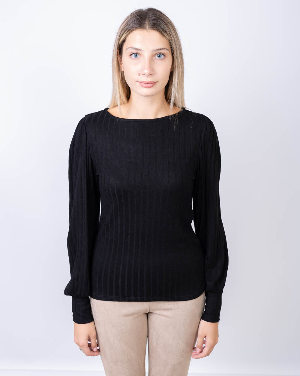MAGLIONE ROSE NERO