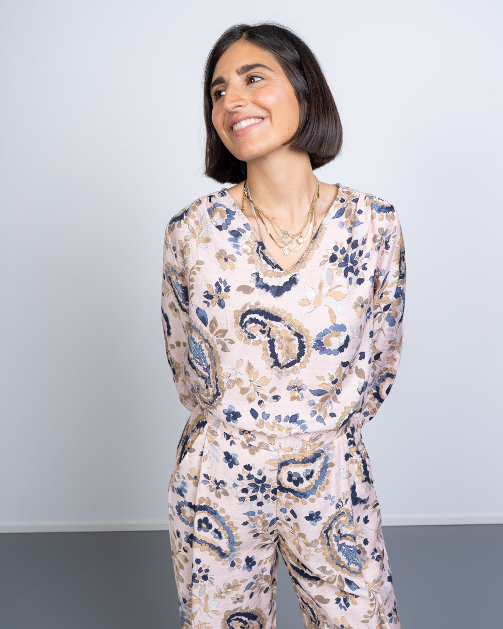BLUSA ARIANA ROSA