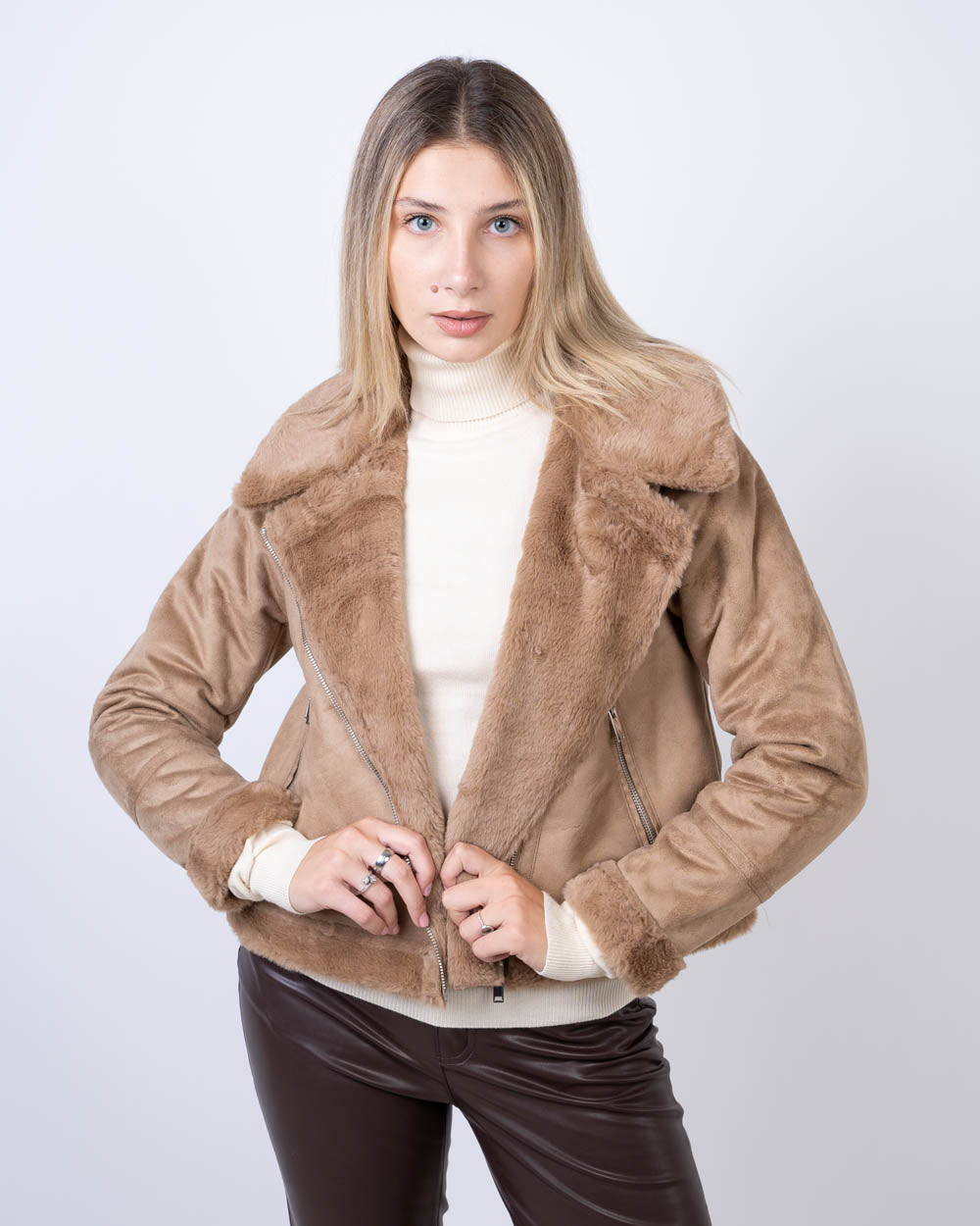 GIUBBINO PEGGY CAMMELLO