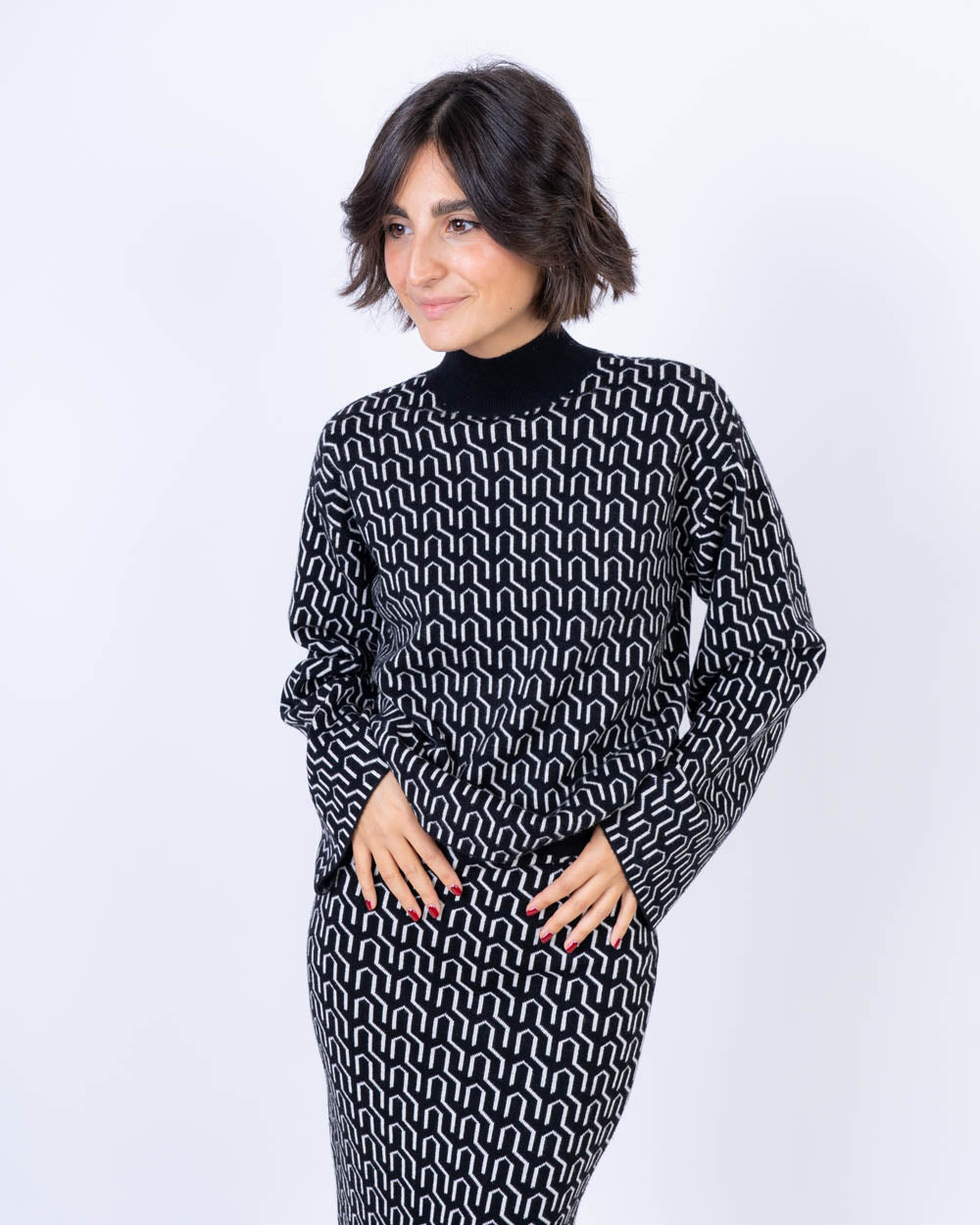 MAGLIONE GOLDNEEDLE NERO/PANNA