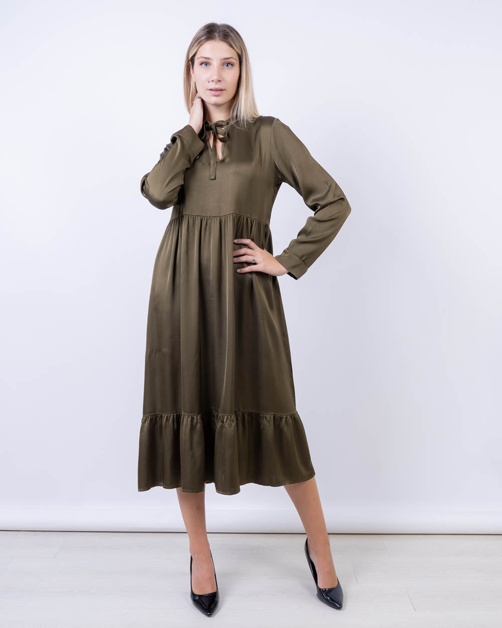 VESTITO DALIA VERDE MILITARE